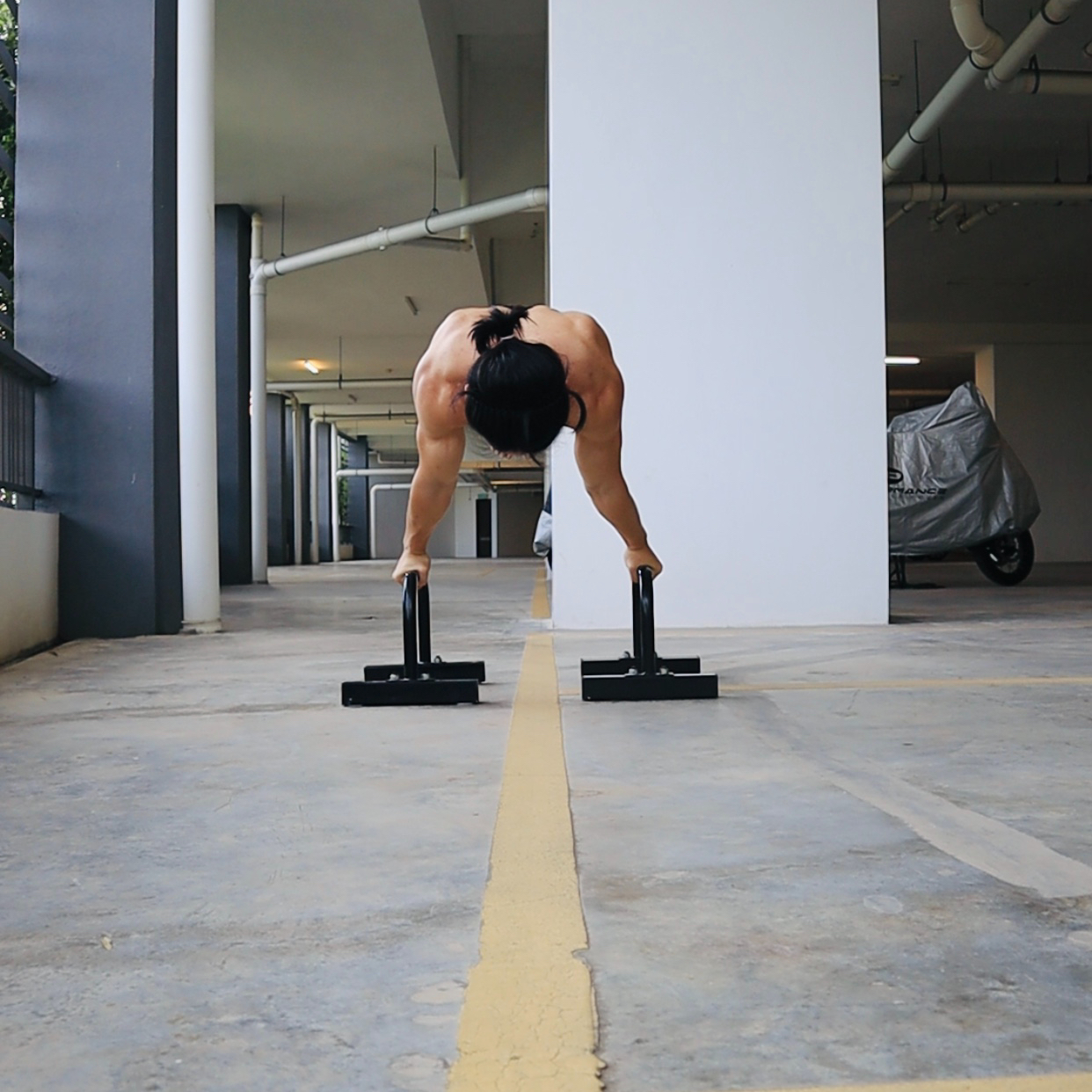 Zoom Fitness training with Lee A | Amphy